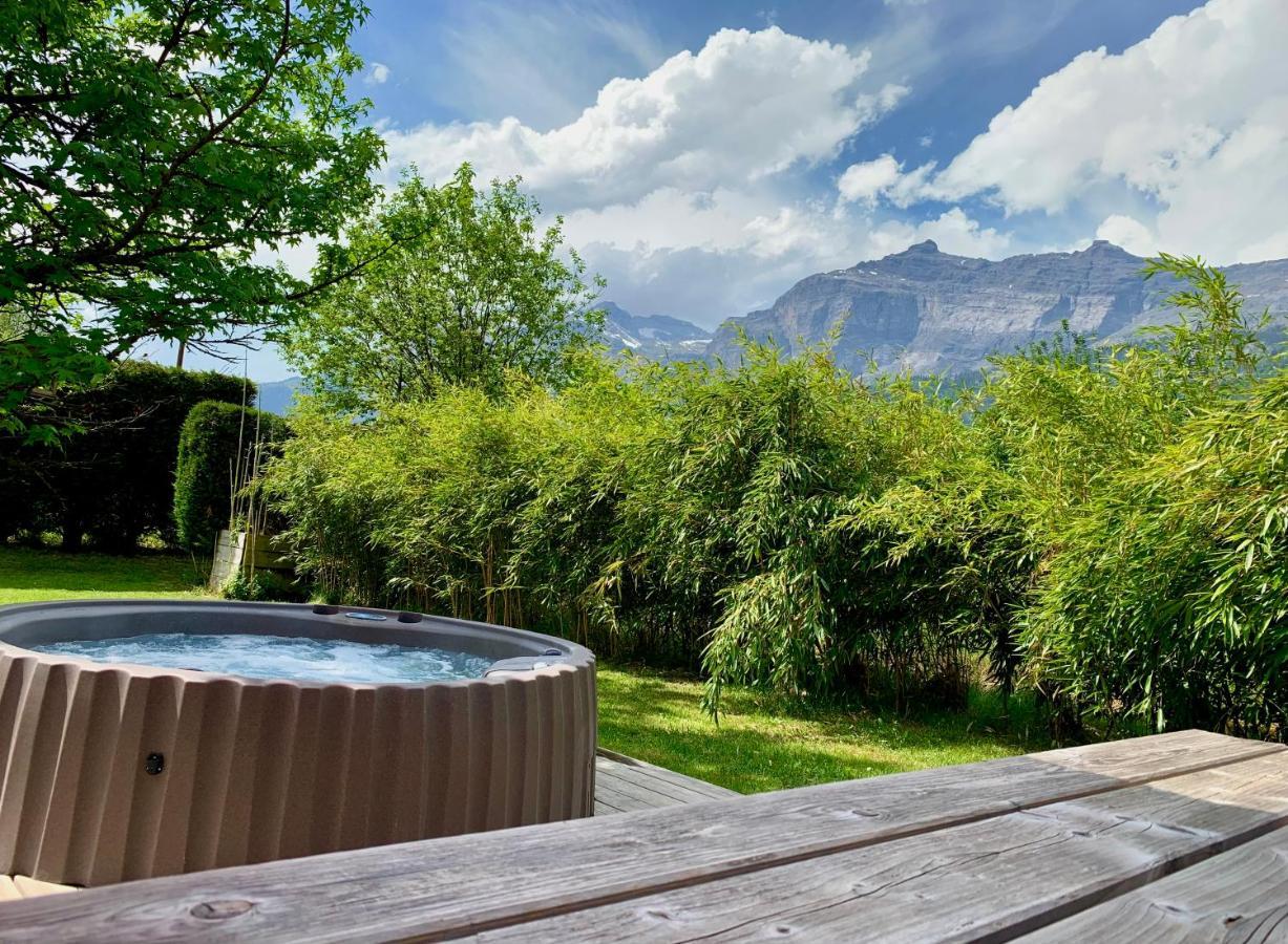 Appartement avec jacuzzi dans chalet privé, grande terrasse, parking gratuit Les Houches Buitenkant foto